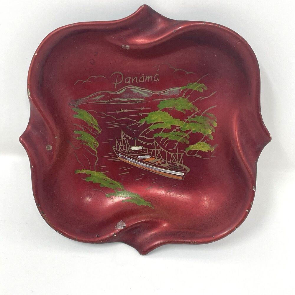 Vintage Panama Canal Red Lacquer Ashtray Hand Painted Souvenir Mid Century MCM